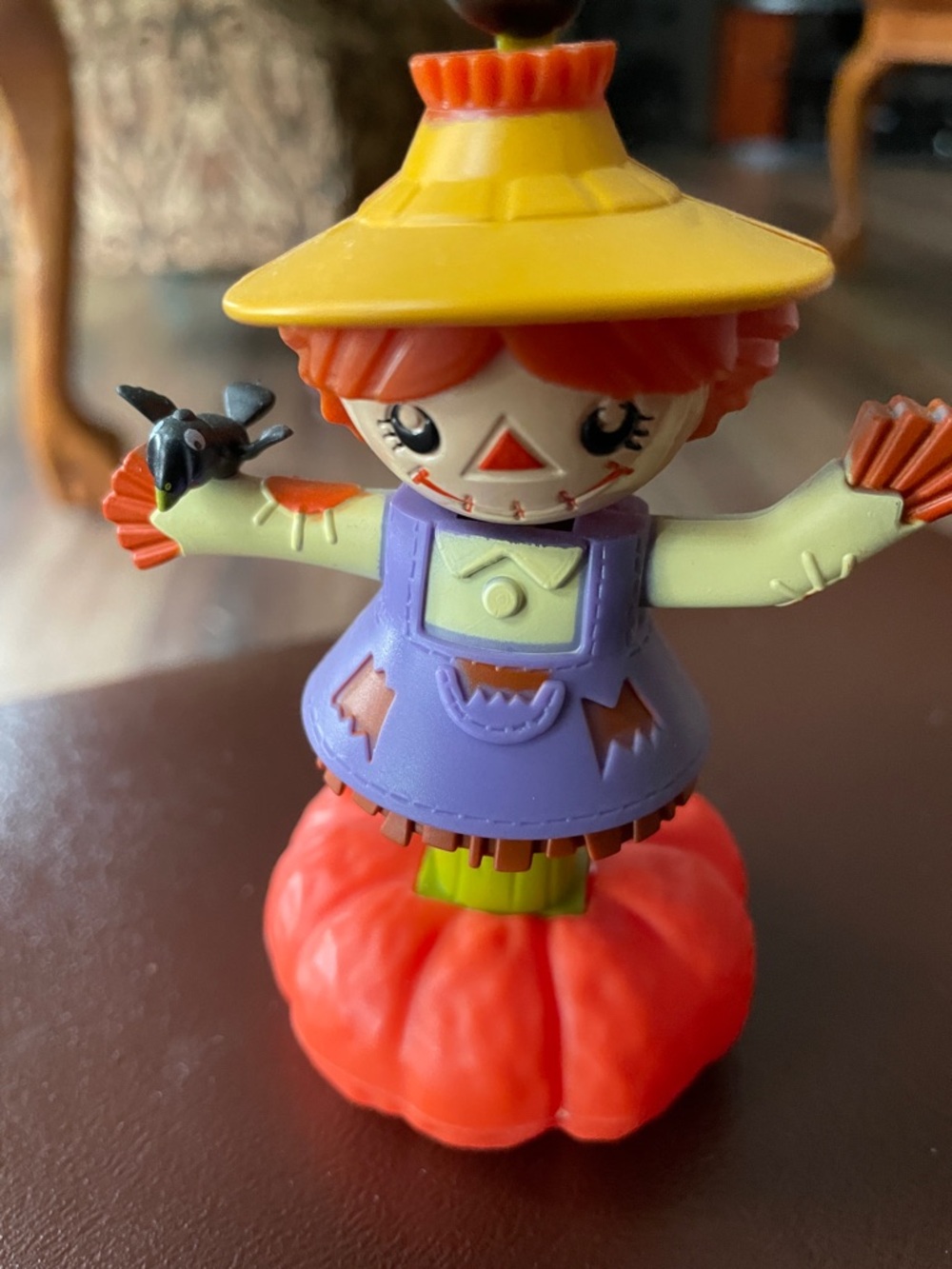 2016 Solar Powered Dancing Scarecrow Figurine on Pumpkin Fall Decor